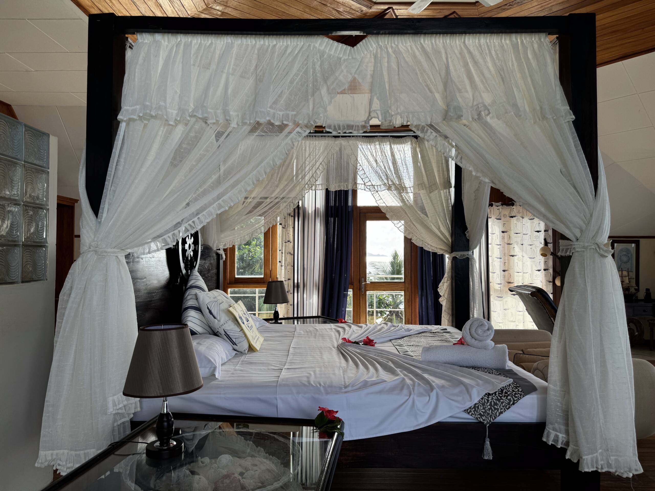Captain Retreat Bedroom 6