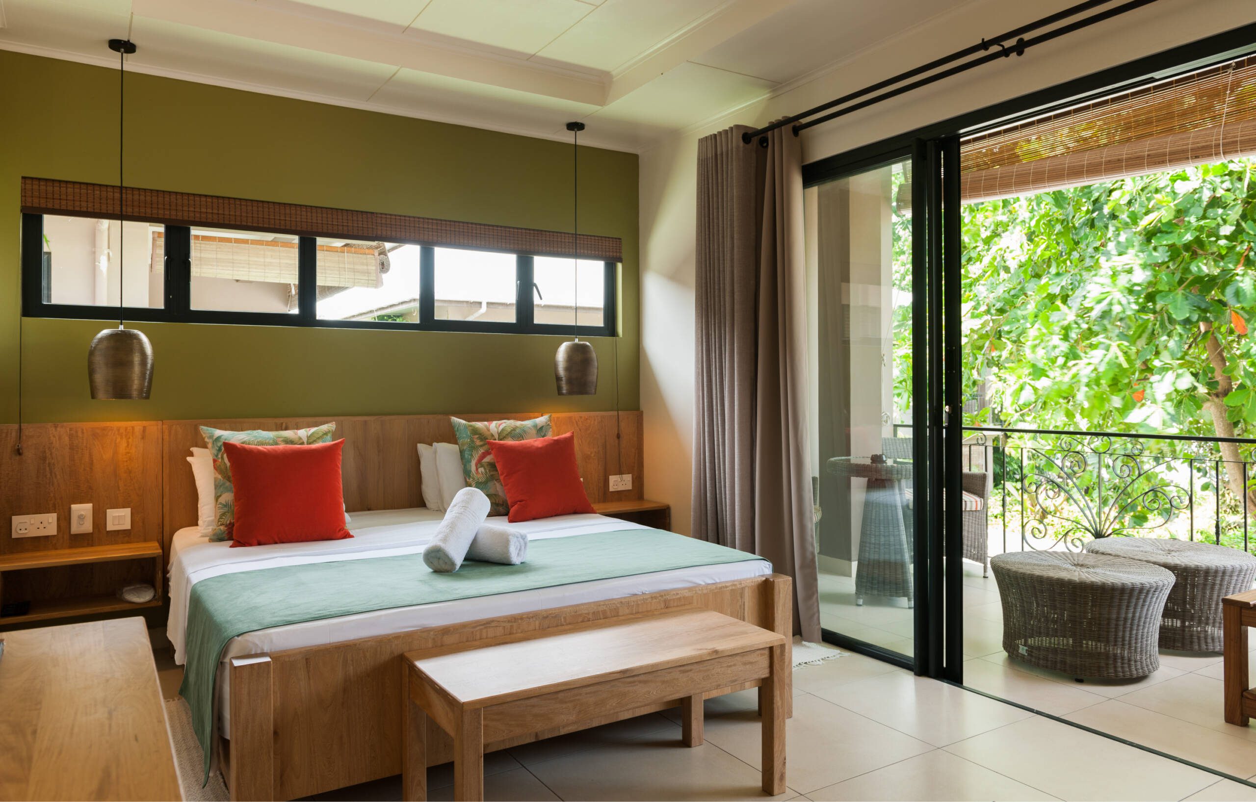 SUPERIOR ROOM WITH SEA VIEW (5)