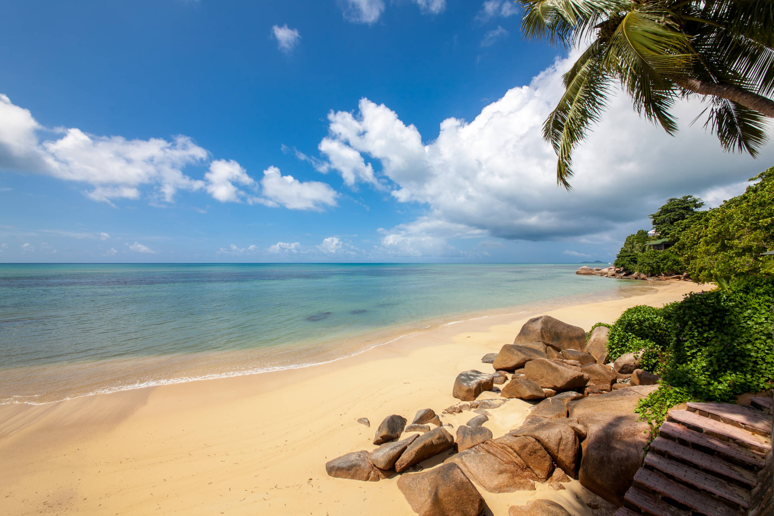 The beach at Coco de Mer Hotel & Black Parrot Suites, Praslin | Just Seychelles