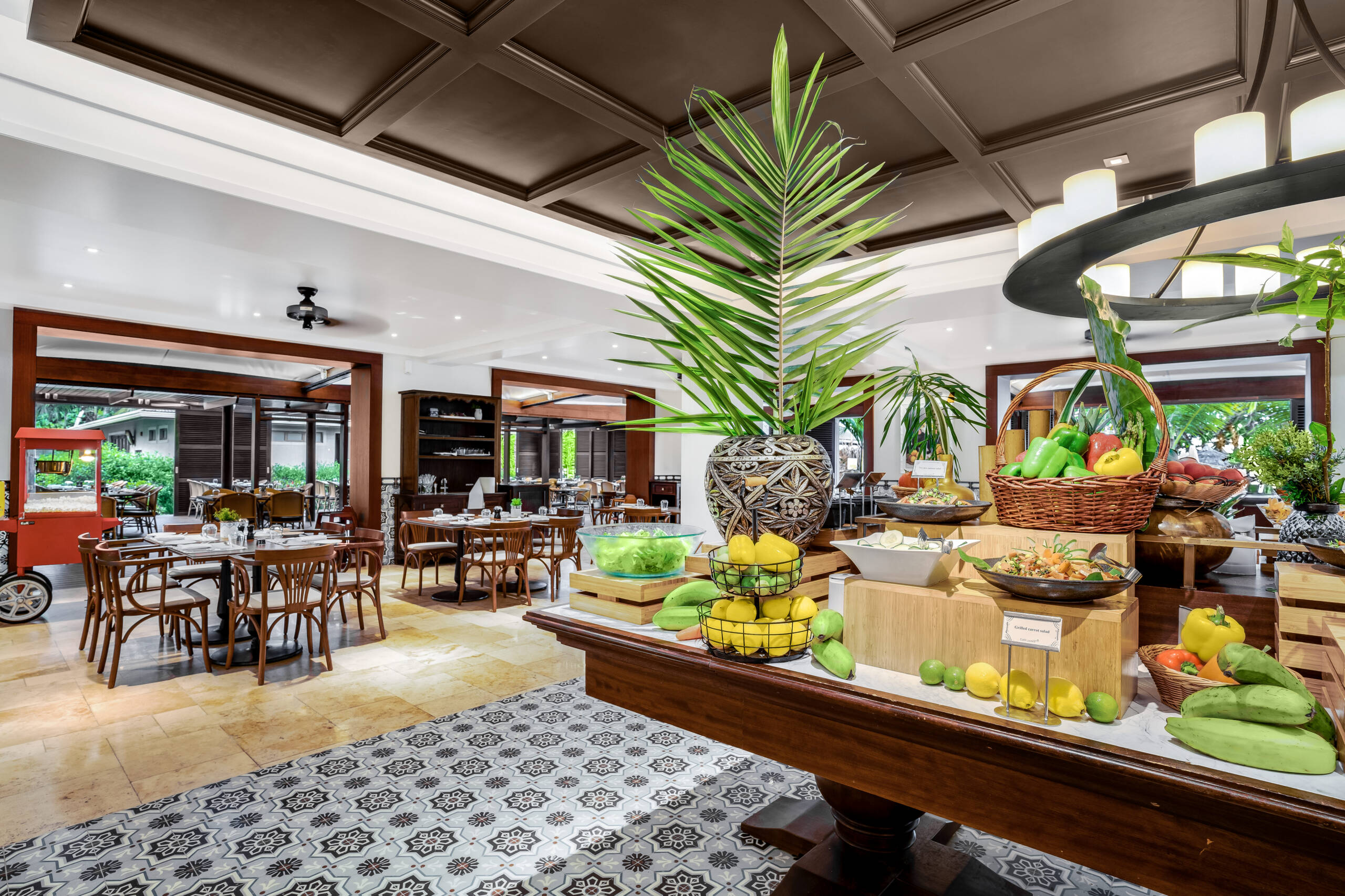 Buffet Restaurant at Kempinski Seychelles Resort Baie Lazare | Just Seychelles