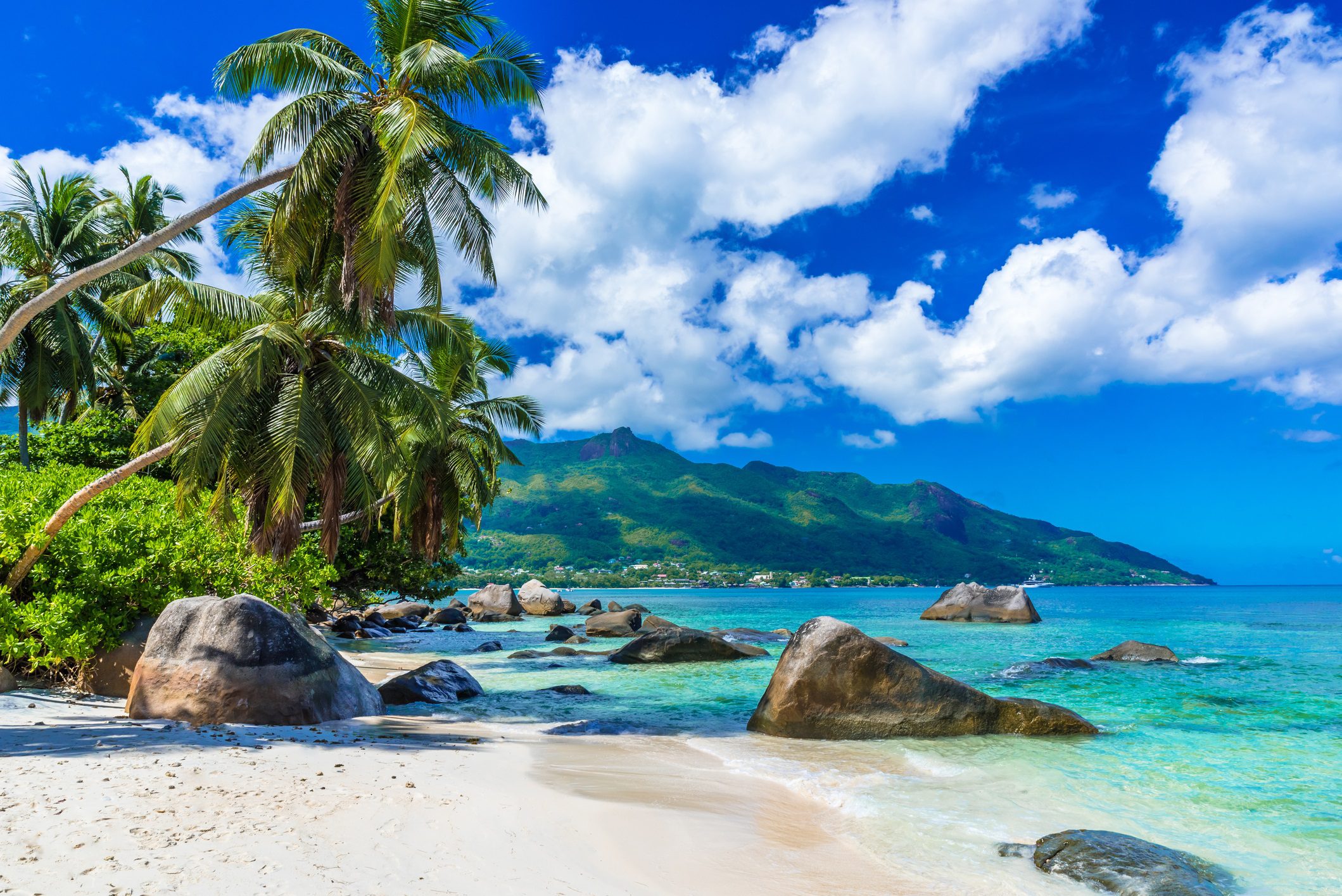Baie Beau Vallon, Mahe | Just Seychelles