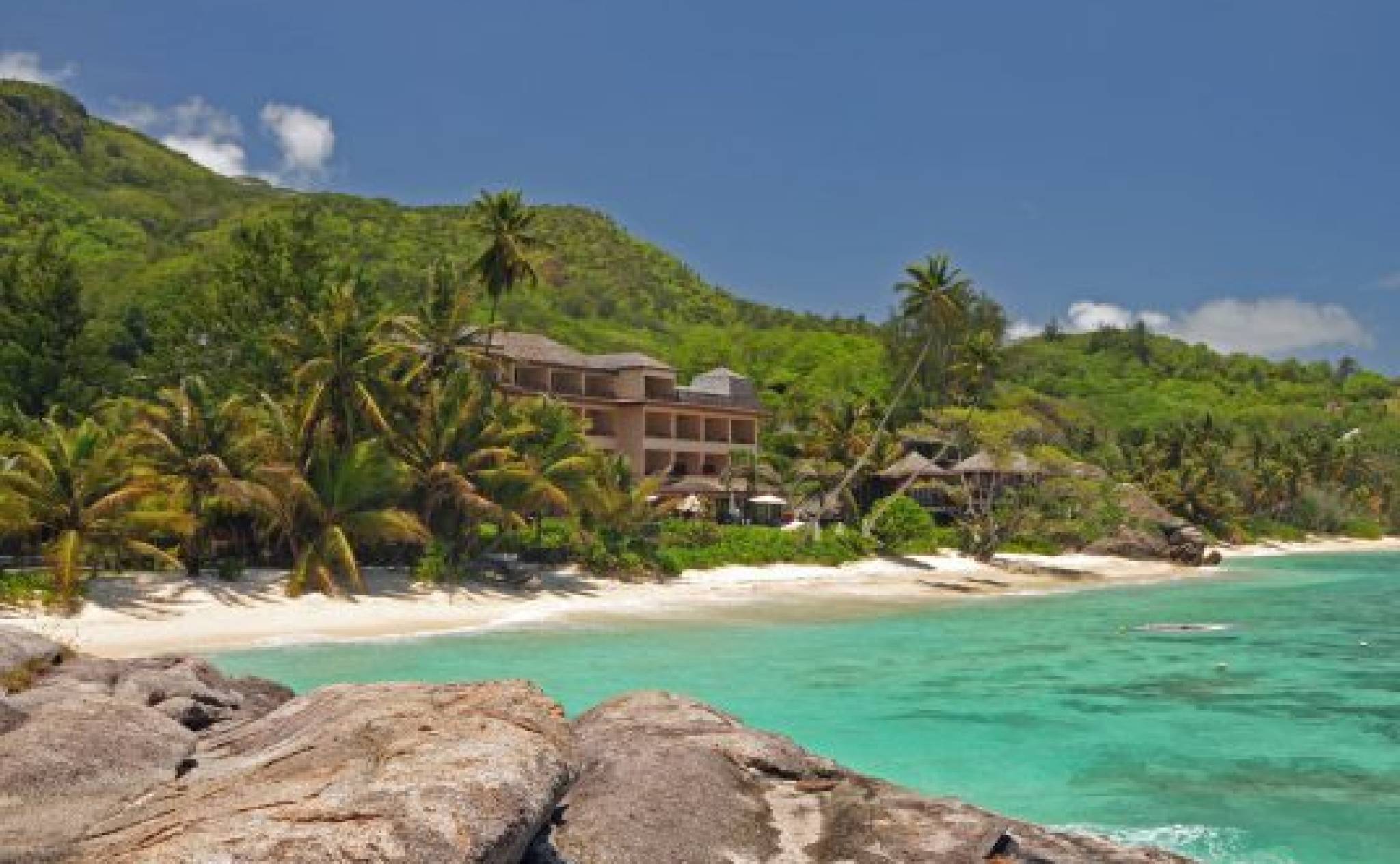 ALLAMANDA ROCK VIEW FRONT