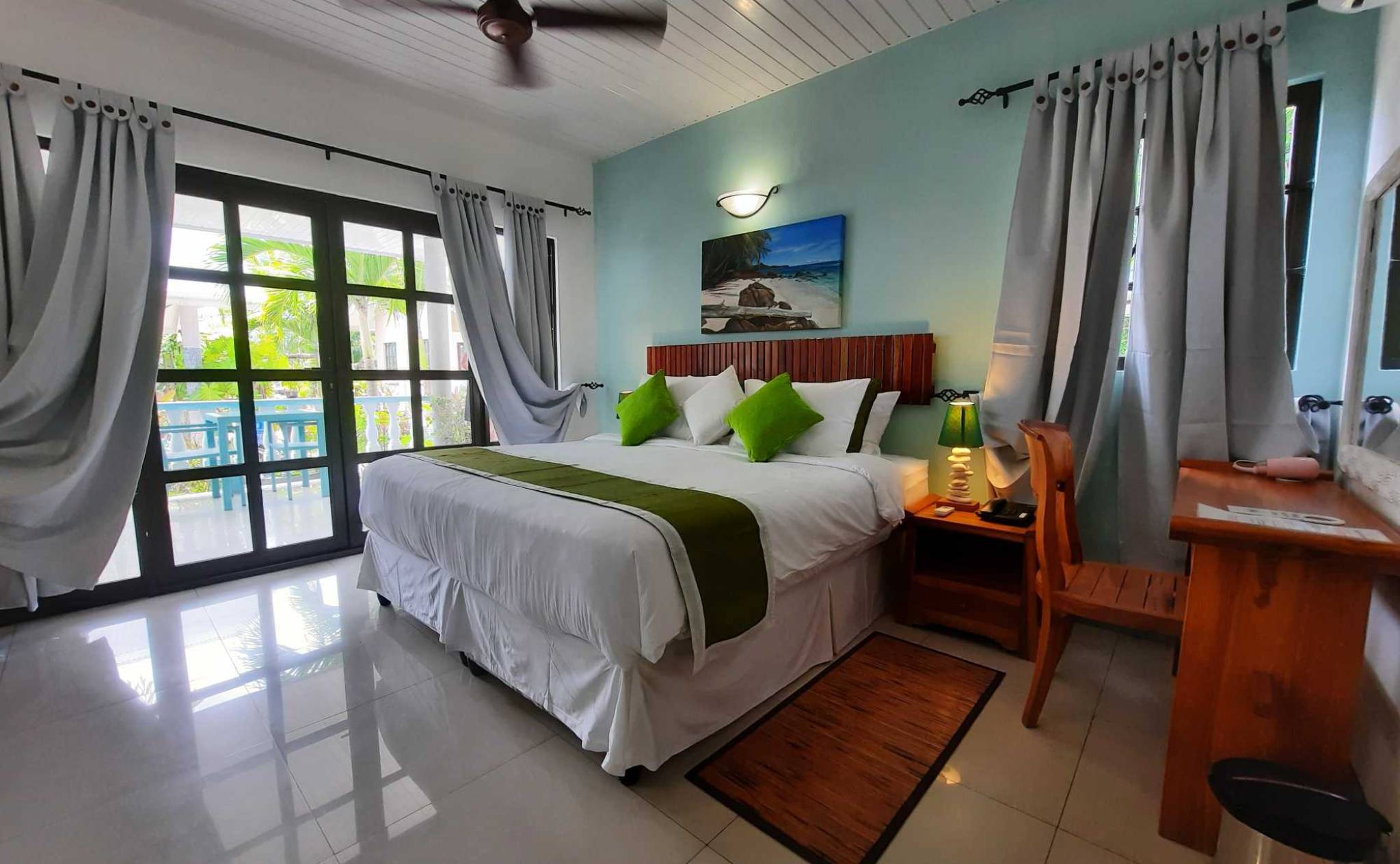 Bedroom at Cabanes des Anges | Just Seychelles