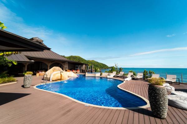 The main pool at Coco de Mer & Black Parrot Suites, Praslin | Just Seychelles