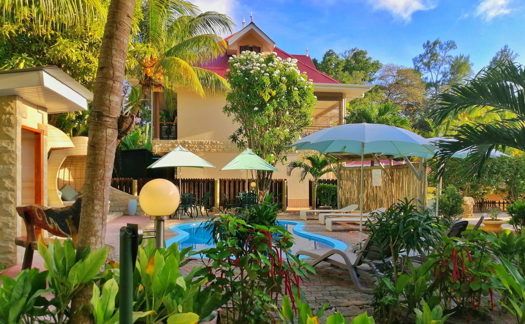 CASA DE LEELA - SWIMMING POOL (3)