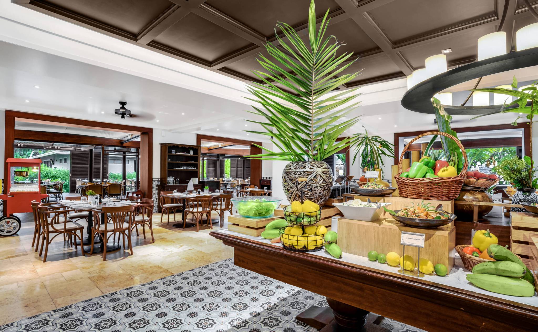 Buffet Restaurant at Kempinski Seychelles Resort Baie Lazare | Just Seychelles