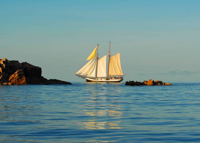 Sea Pearl sailing in the Seychelles | Just Seychelles