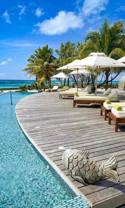 Pool loungers at Denis Island | Just Seychelles