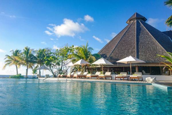The main pool at Denis Private Island | Just Seychelles