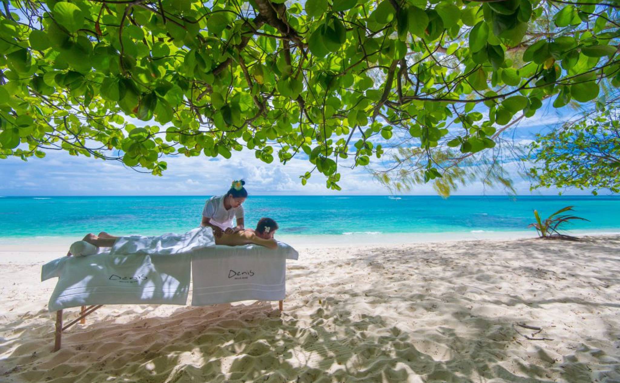 Beach massage at Denis Private Island | Just Seychelles