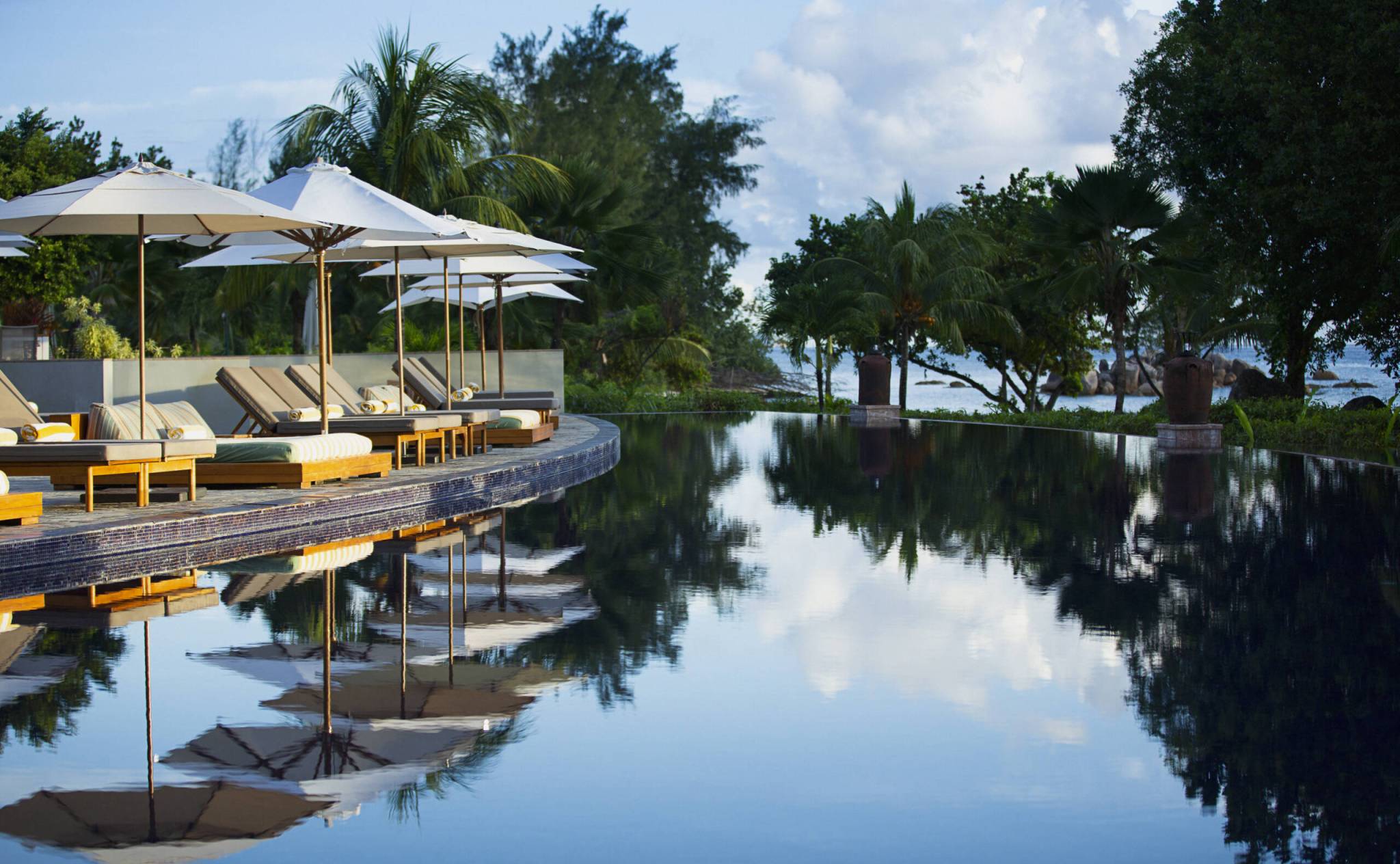 Main Pool General View
