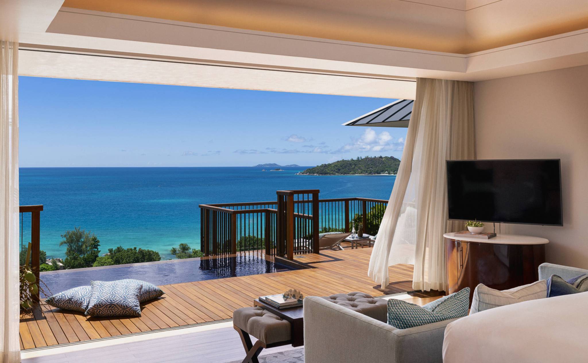 Panoramic Pool Villa