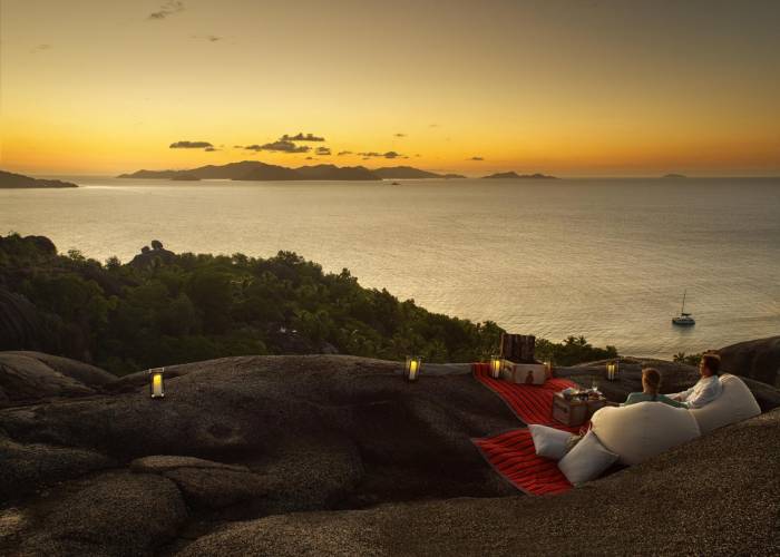 Sunset cocktails on Felicite Island | Just Seychelles