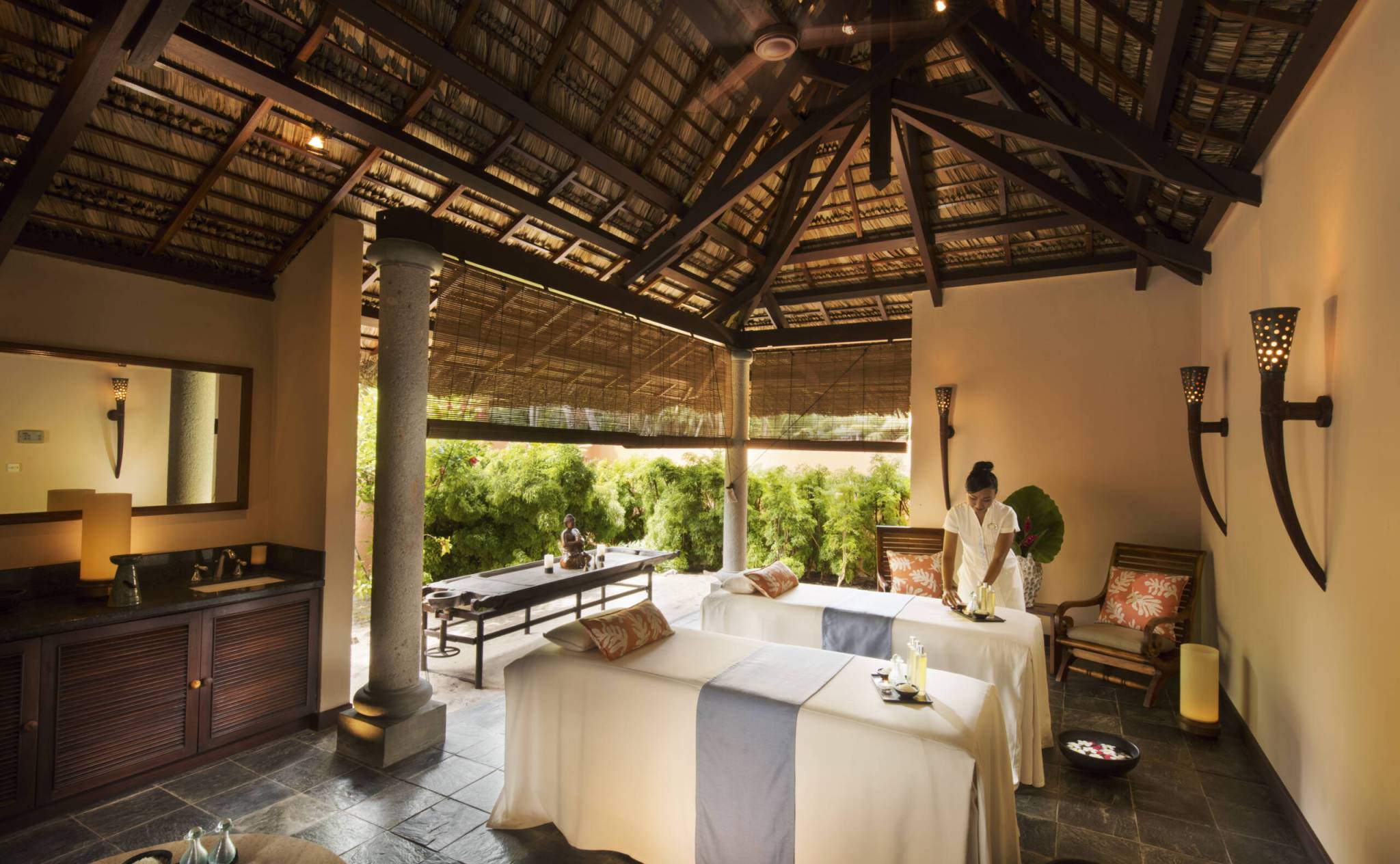 Double cabin in the spa, Constance Lemuria, Praslin | Just Seychelles